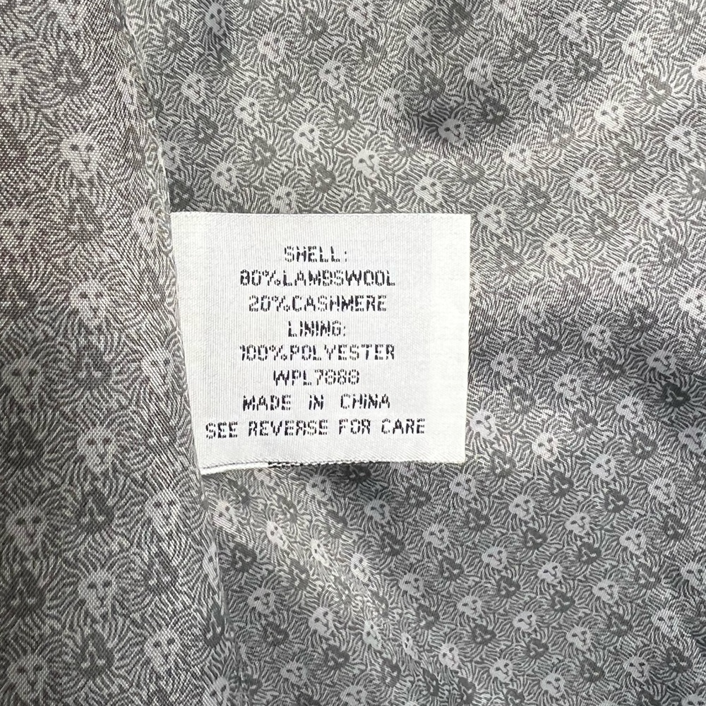 Anne Klein lambswool & cashmere long coat. Size 8. Gray with satin soft lining. - Picture 7 of 8